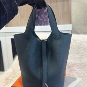 Hermes picotin 18 vert cypres/phw